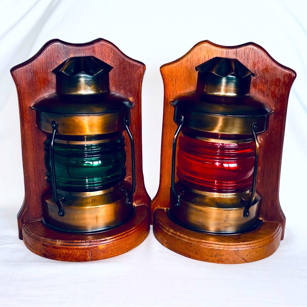 Vintage Enesco Ship’s Lantern Bookends Copper Green Red Glass Nautical Decor